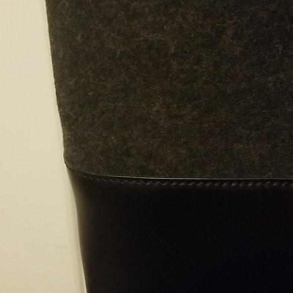 Tory Burch Tote - Picture 6 of 8